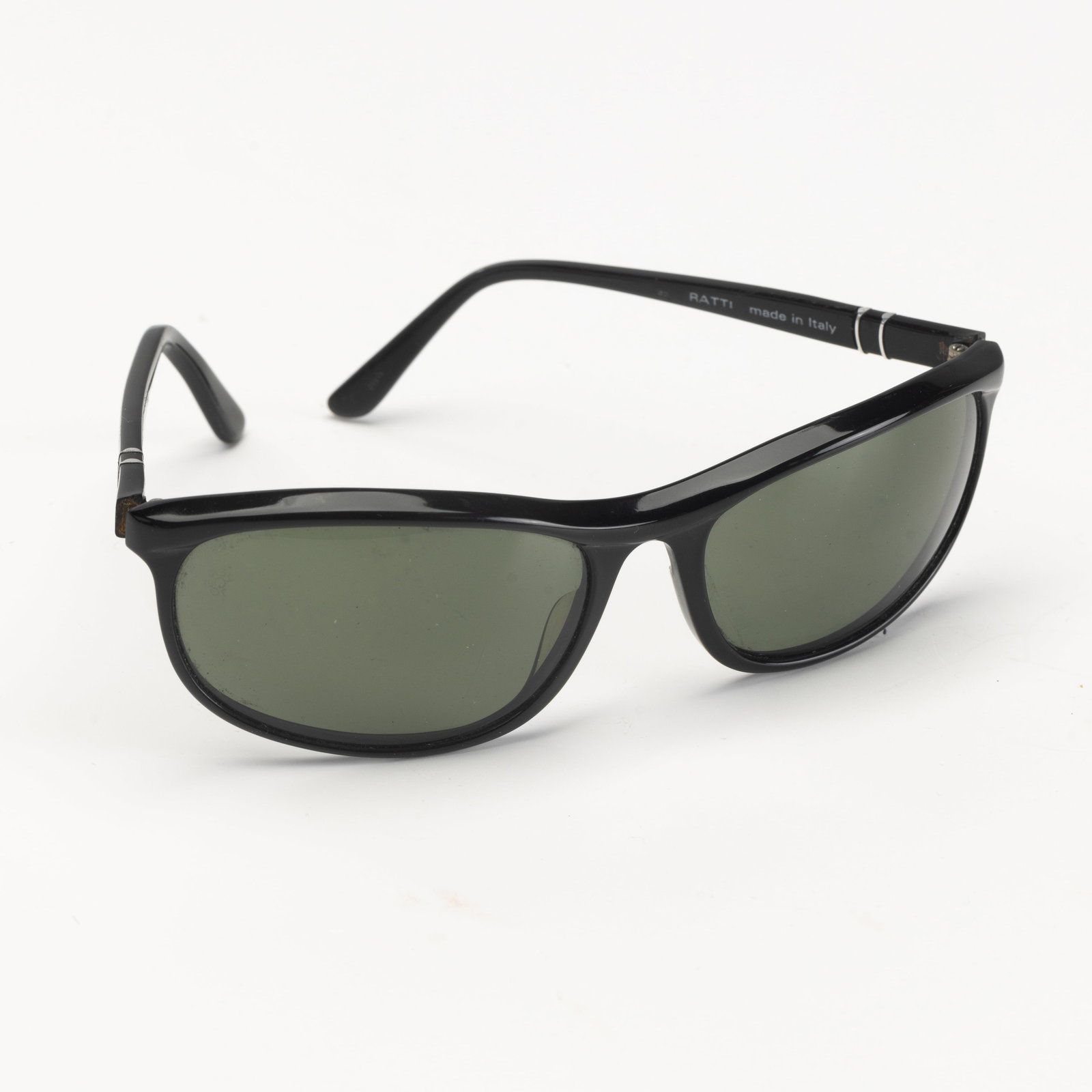 Terminator 2: Judgment Day (1991) - T-800 (Arnold Schwarzenegger) Sunglasses (1 of 4)