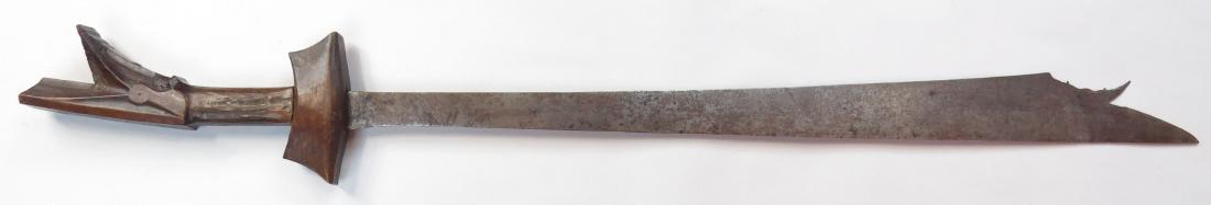 A MORO KAMPILAN SWORD (1 of 3)
