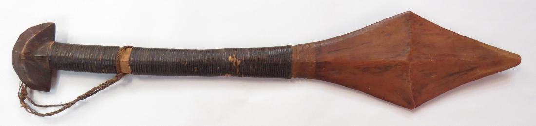 A RARE SOLOMON ISLANDS WARCLUB (1 of 2)