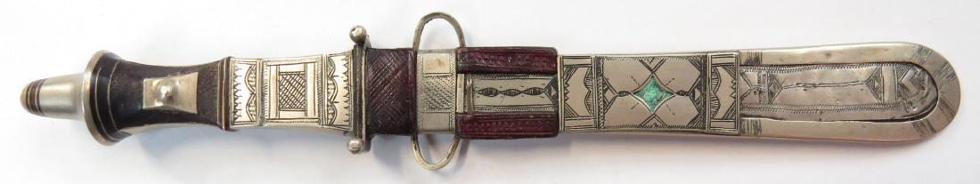 A TUAREG DAGGER (1 of 3)