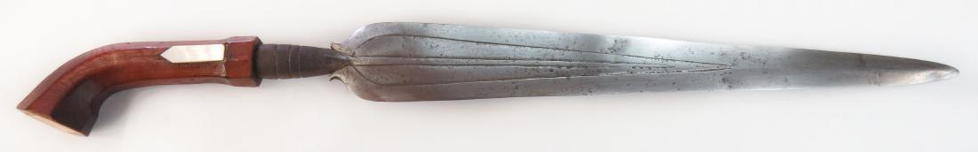 A MORO DAGGER (1 of 3)