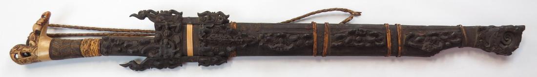 A DAYAK PARANG IHLANG SWORD (1 of 6)