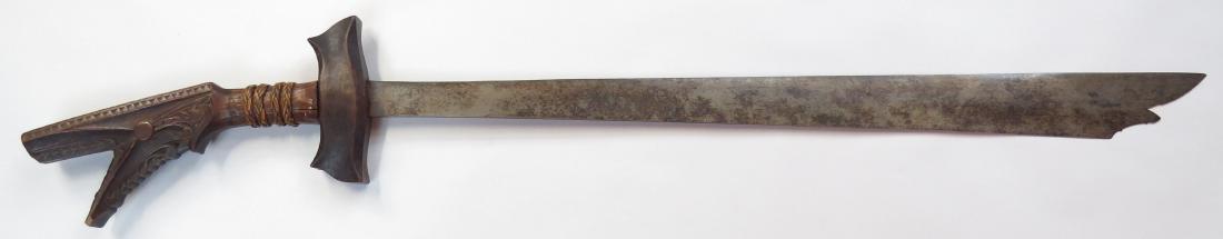 A MORO KAMPILAN SWORD (1 of 5)