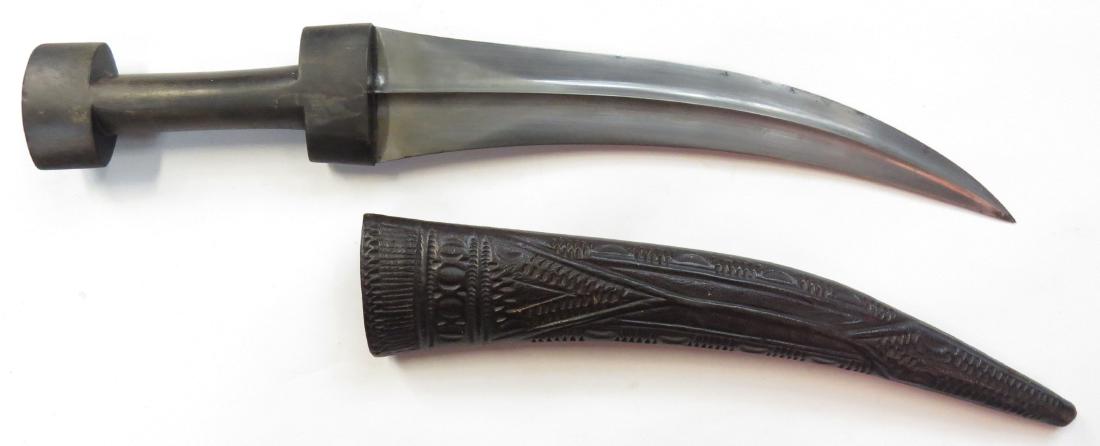 A KURDISH KHANJAR DAGGER (1 of 3)