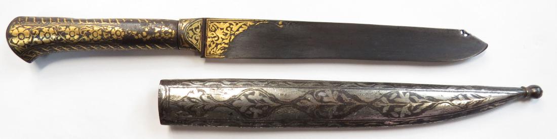 AN OTTOMAN BICHAK DAGGER (1 of 5)