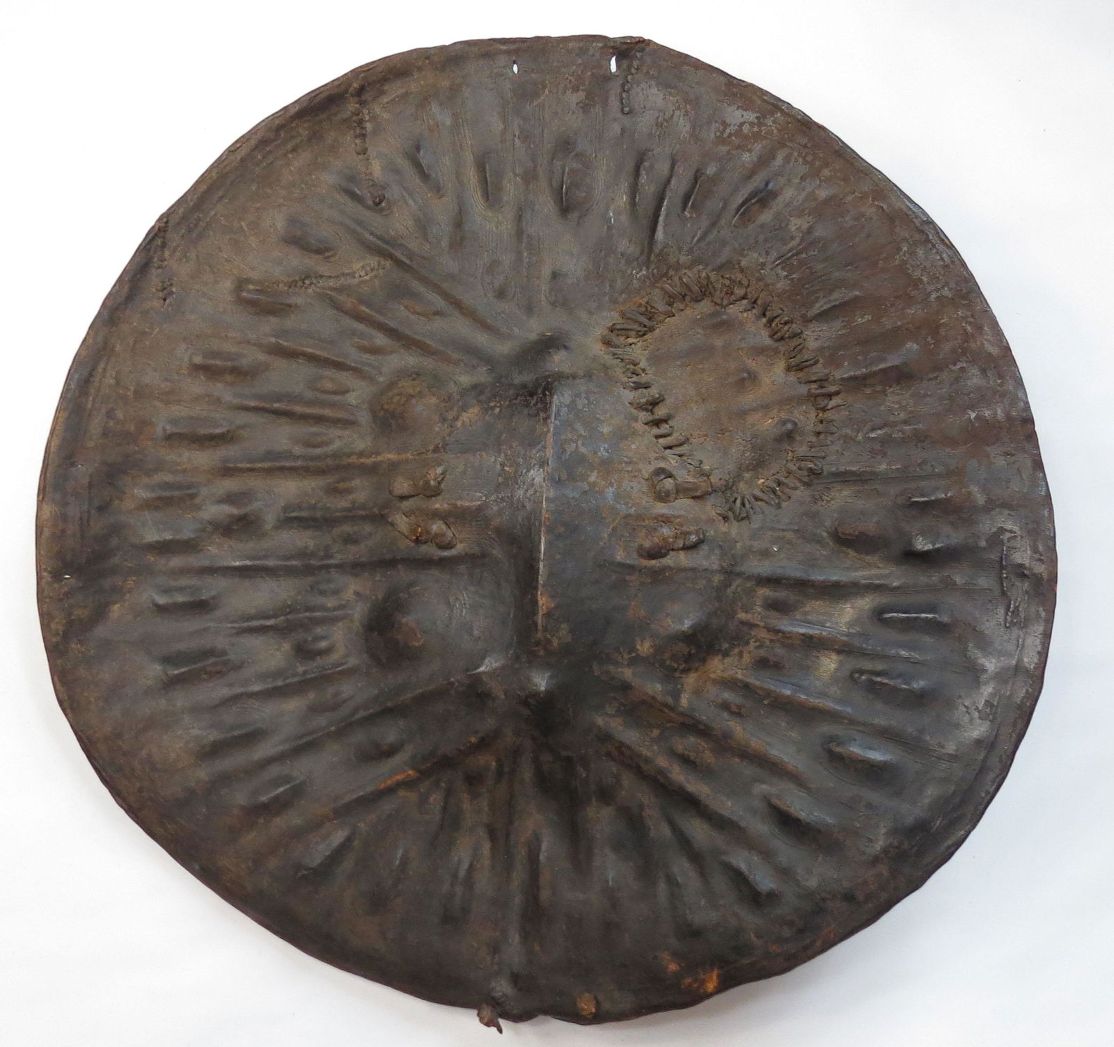A RARE AFRICAN SHIELD (1 of 3)