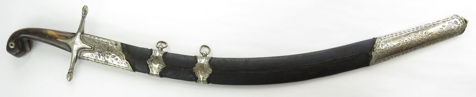 AN IMPORTANT PERSIAN SABER SWORD OF MOHAMMED SHAH (1 of 9)