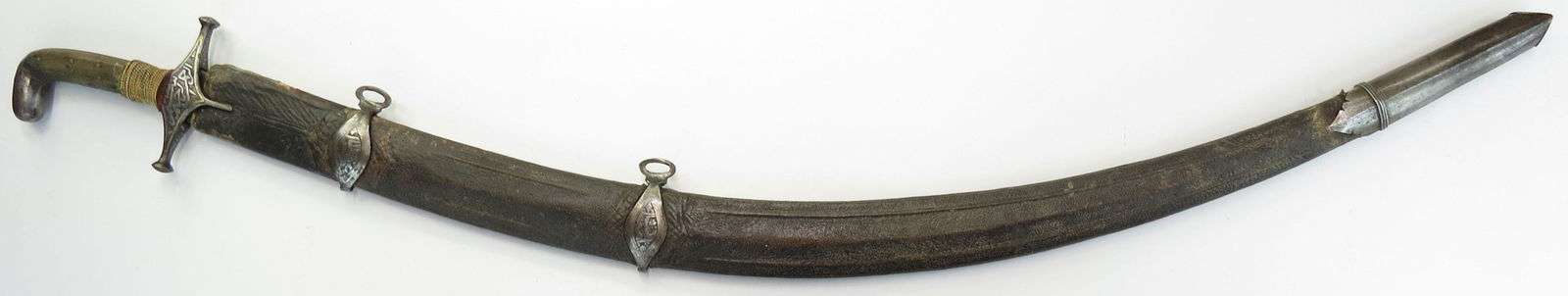 A FINE PERSIAN SHAMSHIR SWORD (1 of 10)