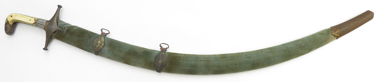 A PERSIAN SHAMSHIR SWORD (1 of 8)