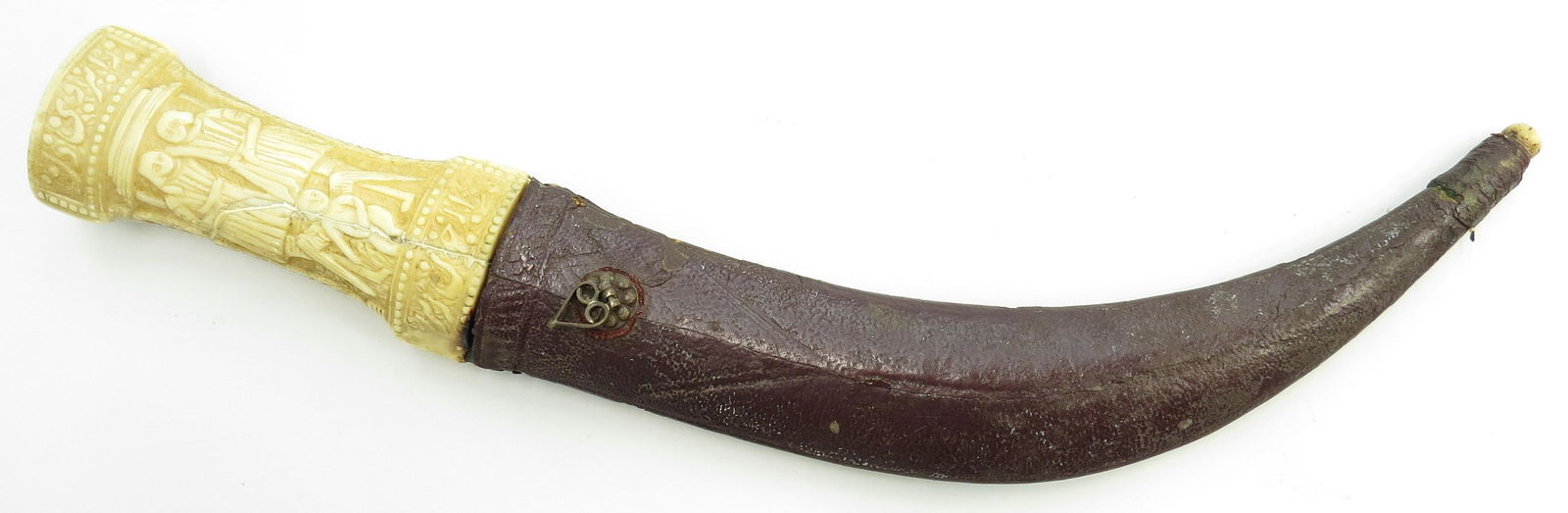 A PERSIAN KHANJAR DAGGER (1 of 5)