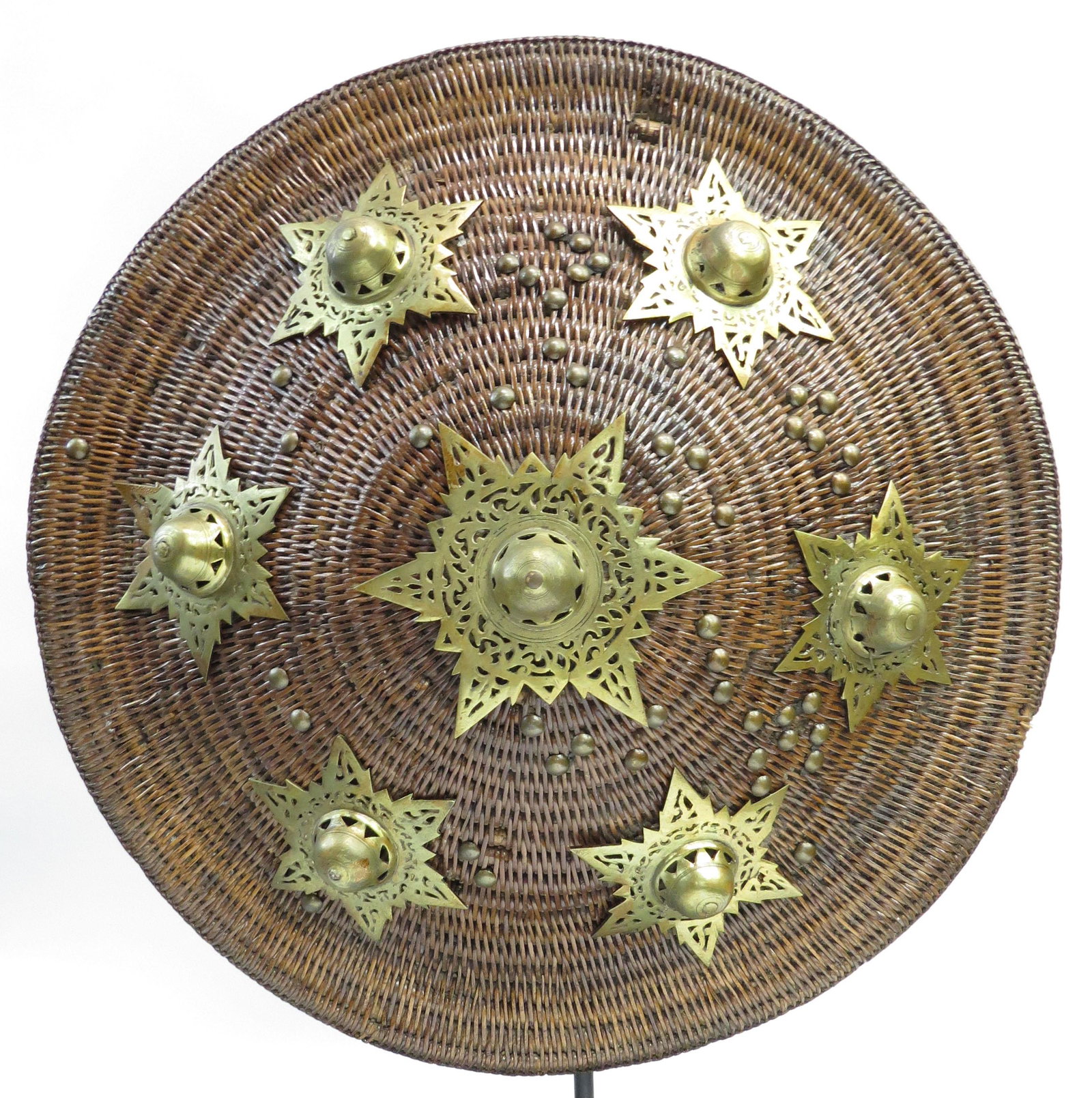 A SUMATRAN PEURISE AWI SHIELD (1 of 3)