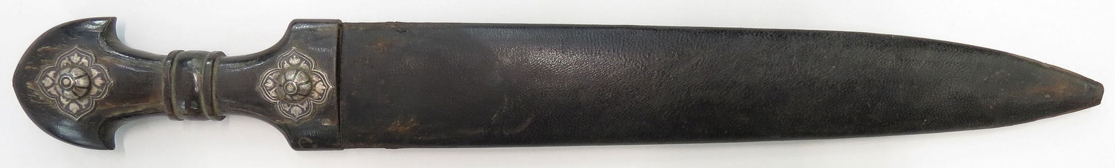 A ZULFIKAR KHANJAR DAGGER (1 of 6)