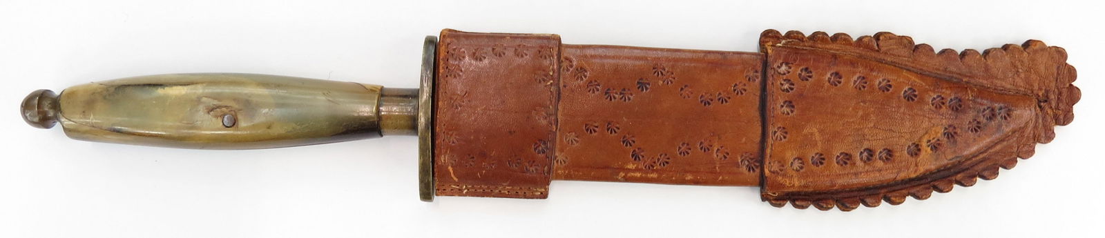 A MEXICAN BOWIE KNIFE (1 of 3)