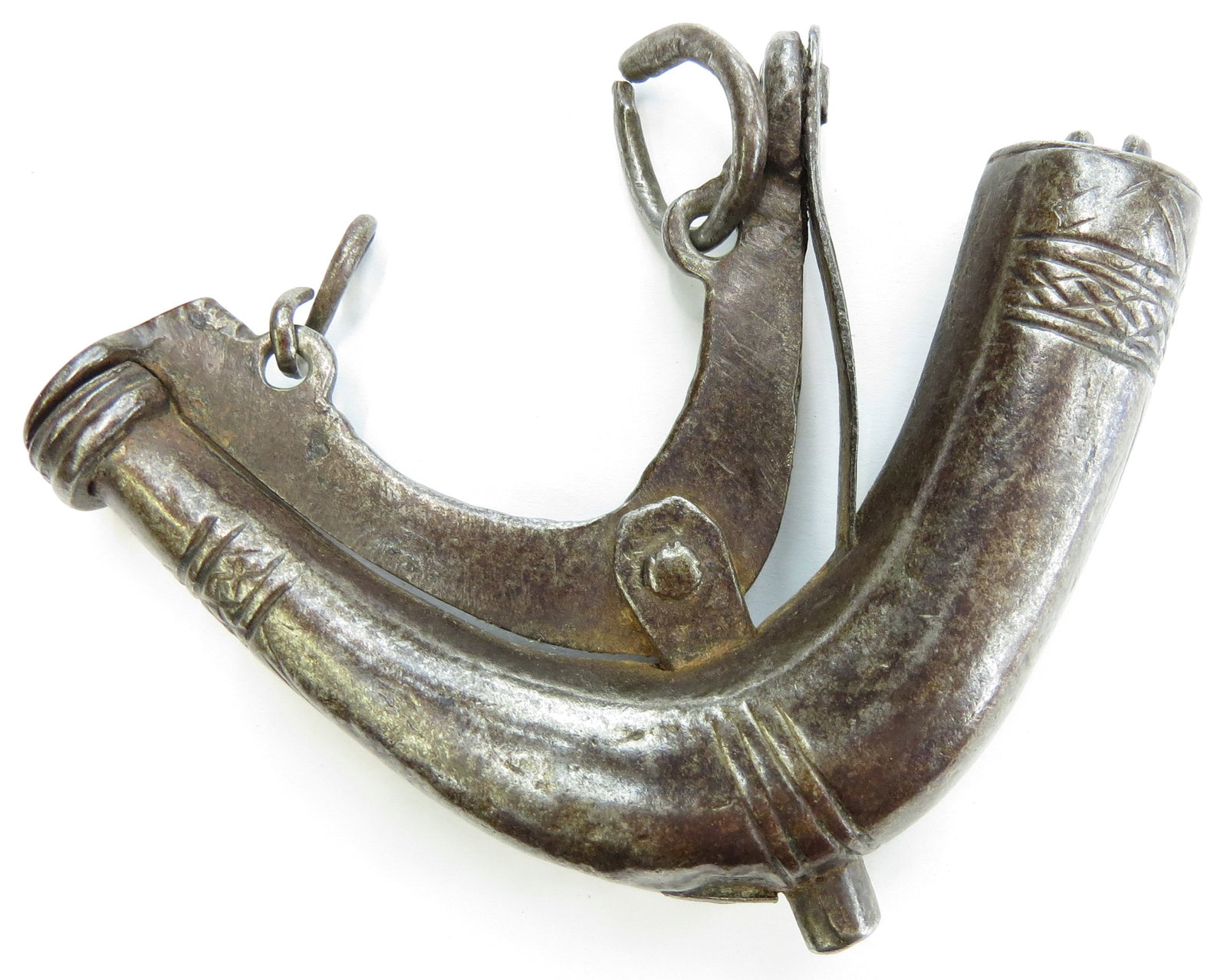 AN AFGHAN BLACK POWDER PRIMING FLASK (1 of 2)