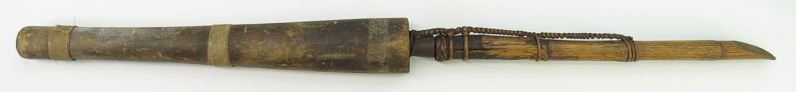 A RARE MORO SPEARHEAD (1 of 3)