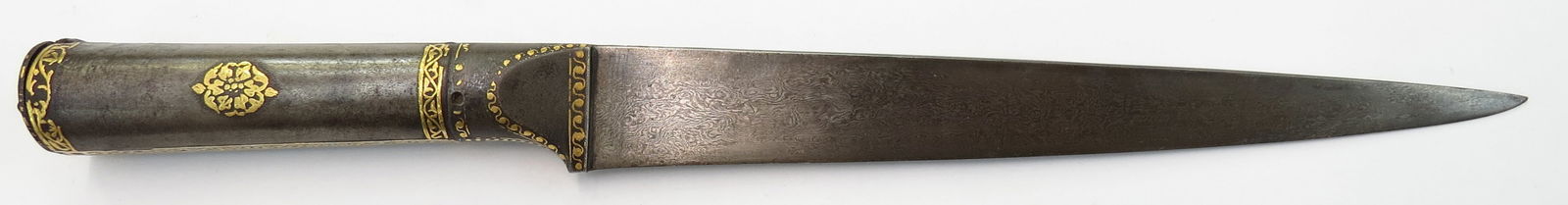 A PERSIAN KARD DAGGER (1 of 7)