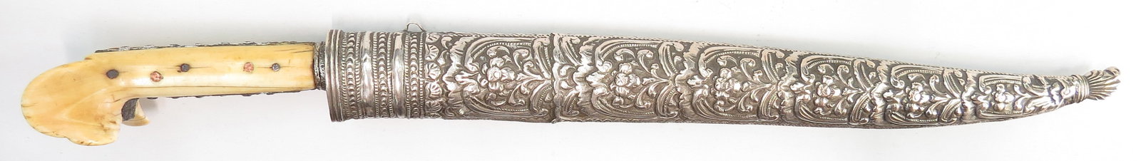 A SERBIAN BICHAK DAGGER (1 of 5)