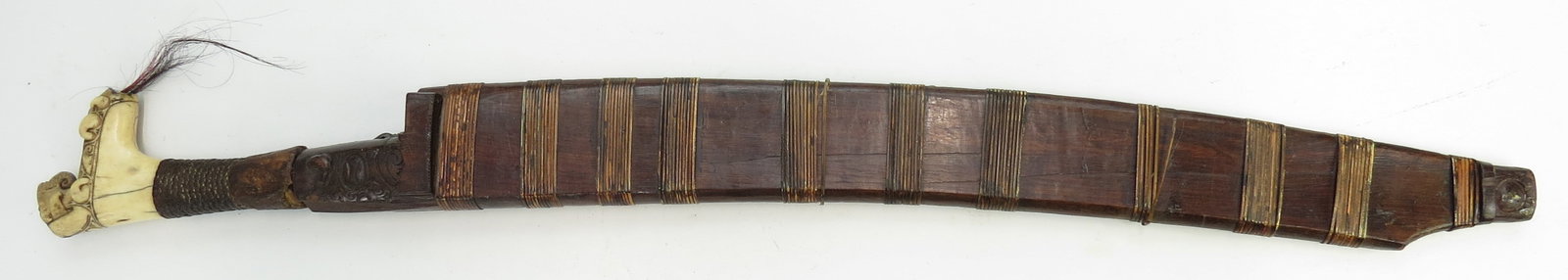 A RARE DAYAK HEADHUNTER LANGGAI TINGGANG SWORD (1 of 5)