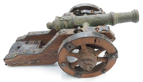 A BLACK POWDER CANNON