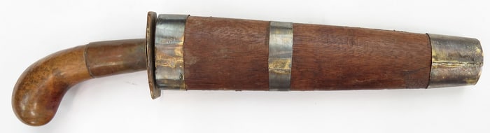 A MORO GUNONG DAGGER