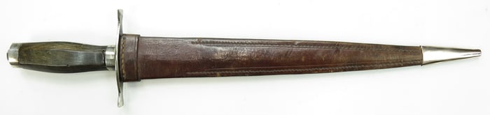 A RARE PHILIPPINES DAGGER