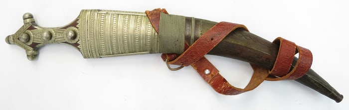 AN ARAB KHANJAR DAGGER