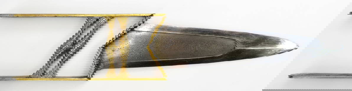 A FINE INDIAN KATAR DAGGER: Mughal work, the hilt wrought of fine, actively-grained wootz with heavy gold inlay overall, the grips with flowering vinework likewise in fine gold. The massive blade with finely contrasted black woo