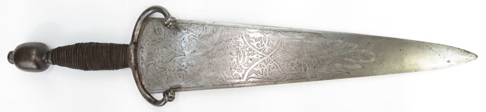 A VICTORIAN CINQUEDEA SHORTSWORD