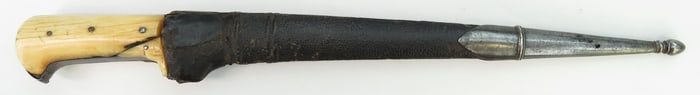 AN AFGHAN KARUD DAGGER