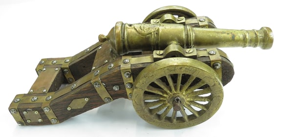 A BLACK POWDER CANNON