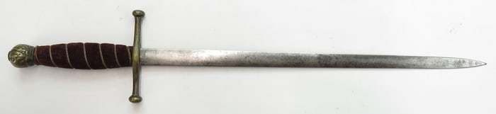 A VICTORIAN ERA MEDIEVAL DAGGER