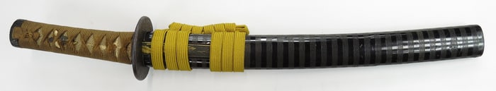 A JAPANESE NAGINATA NAOSHI SWORD