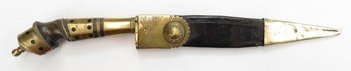 A RARE SINAN PADDAK PHILIPPINES DAGGER