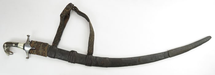 A RARE YEMENI SHAMSHIR SWORD