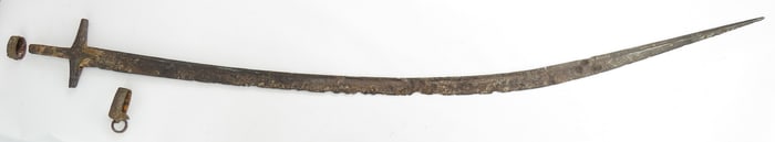 A RARE TATARSKA SABER