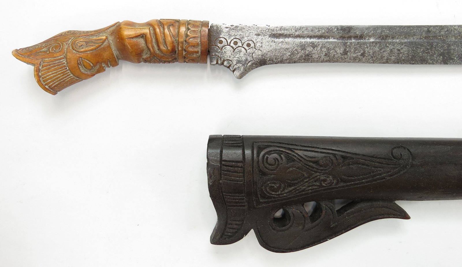 A SUMBAWAN SWORD - 3