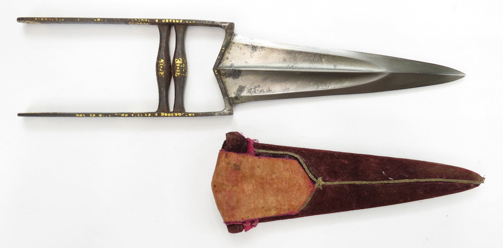 AN INDIAN KATAR DAGGER - 3