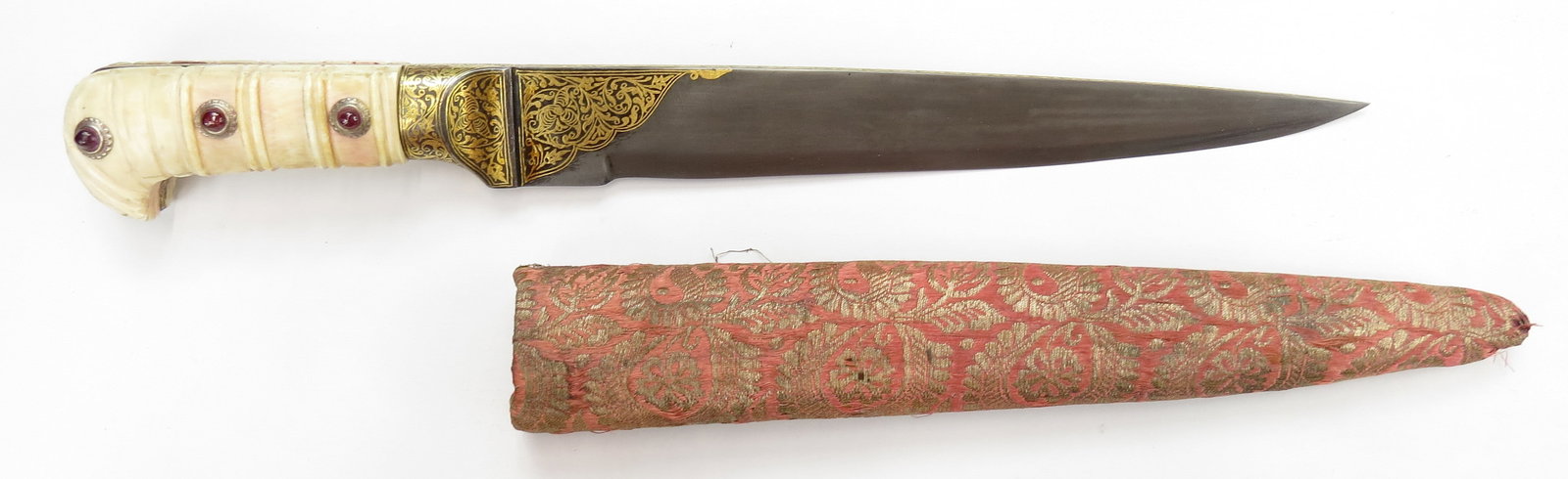 AN INDIAN KARD DAGGER - 2