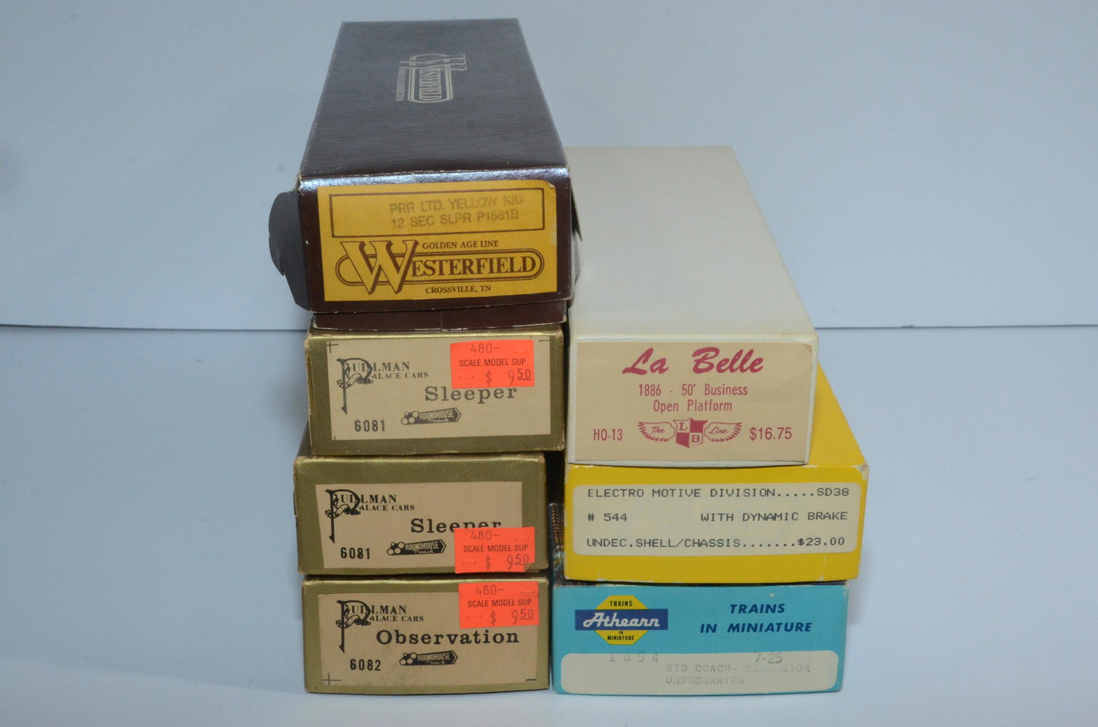 7 New HO Scale Passenger Car/Locomotive Kits (1 of 1)