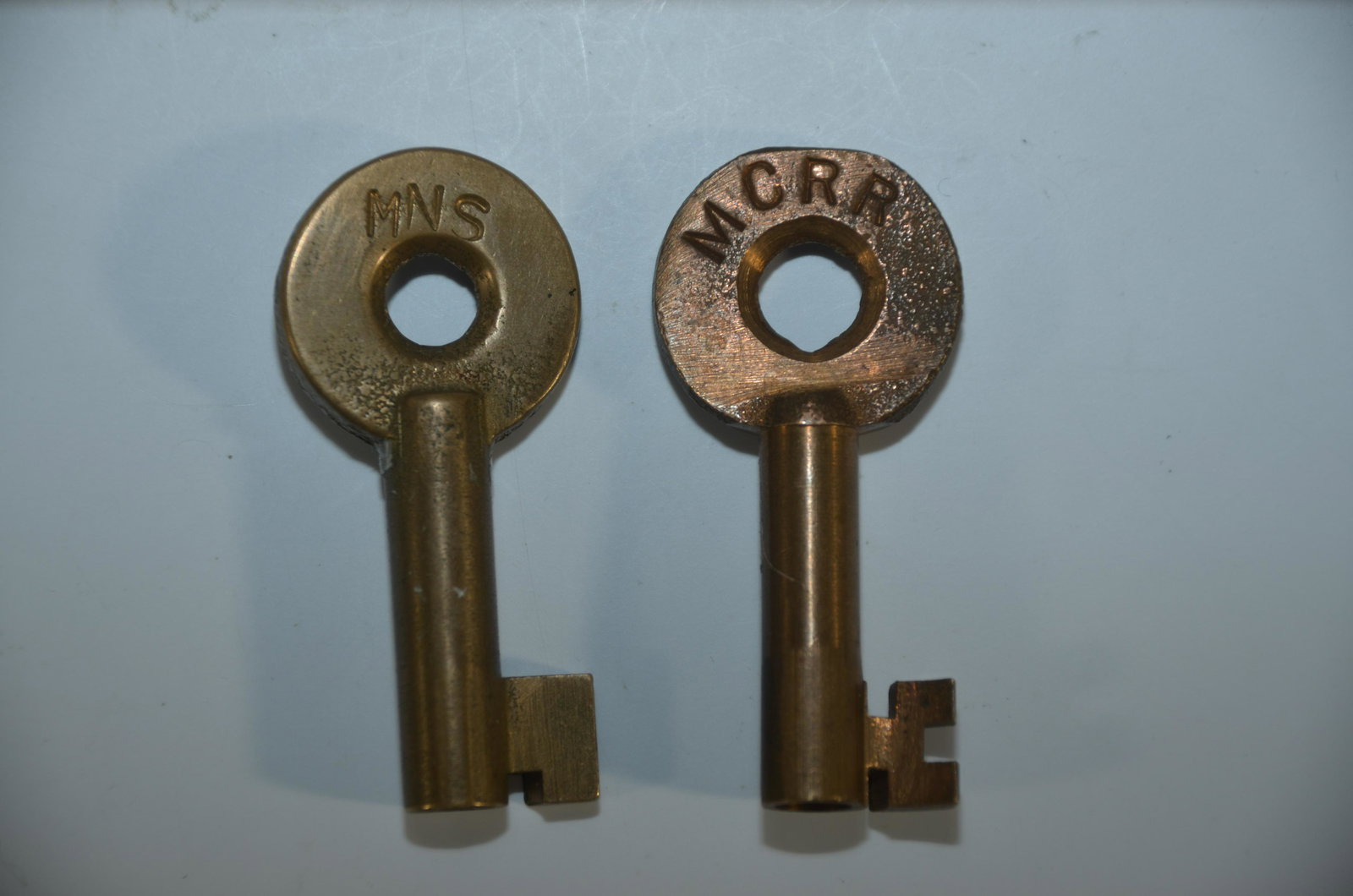 Two Midwest RR Brass Keys-MNS and MCRR (1 of 3)