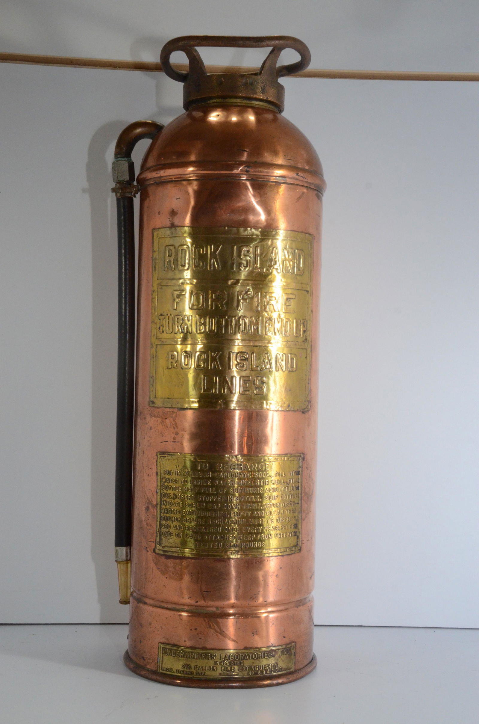 Rock Island RR Large Brass and Copper Fire Extinguisher (1 of 5)