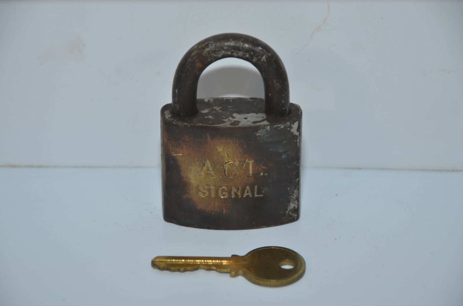 Atlantic Coast Line RR Signal Lock and Key (1 of 2)