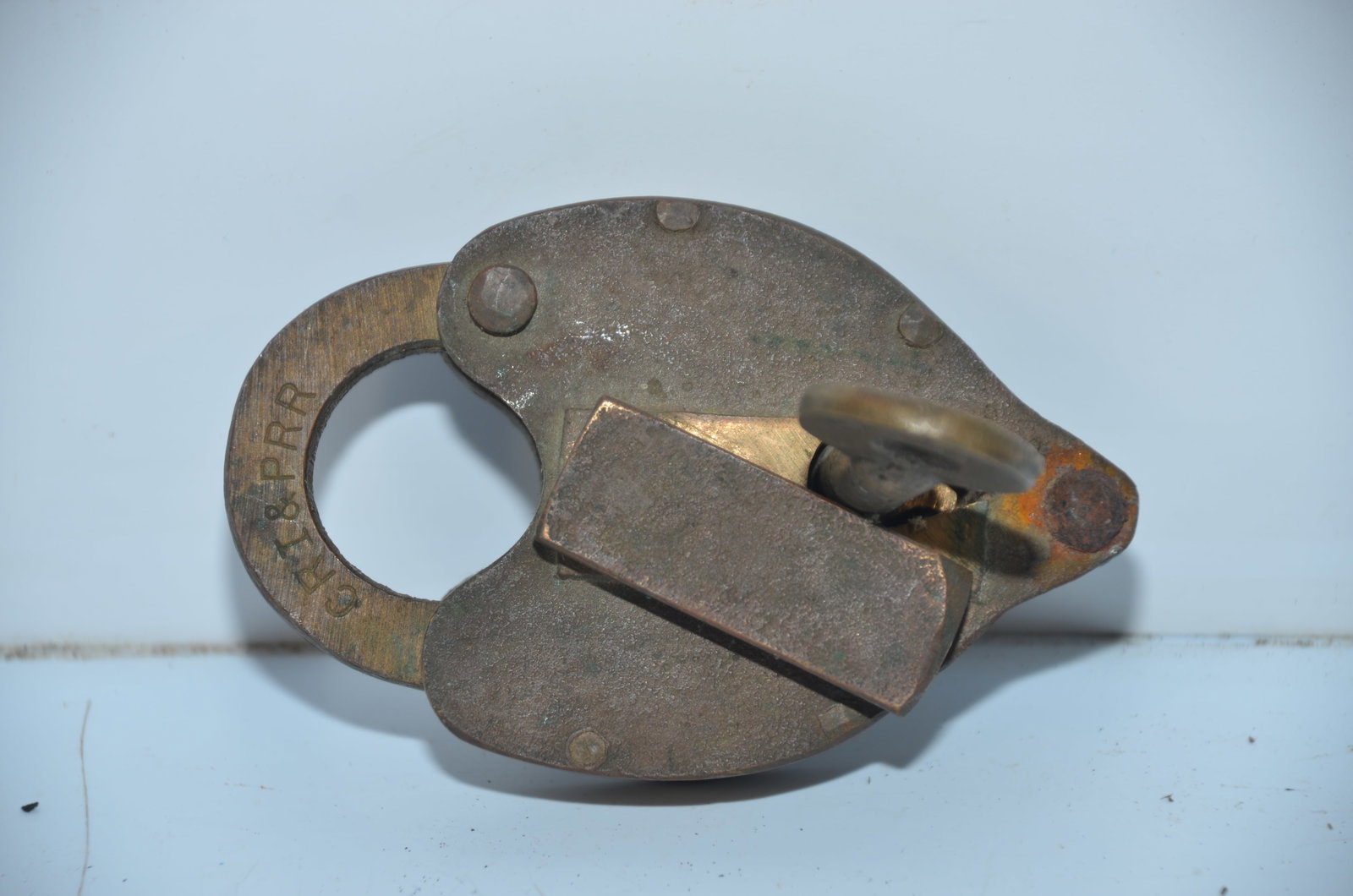 Rock Island RR Brass Lock with Southern Pacific Brass Key (1 of 5)