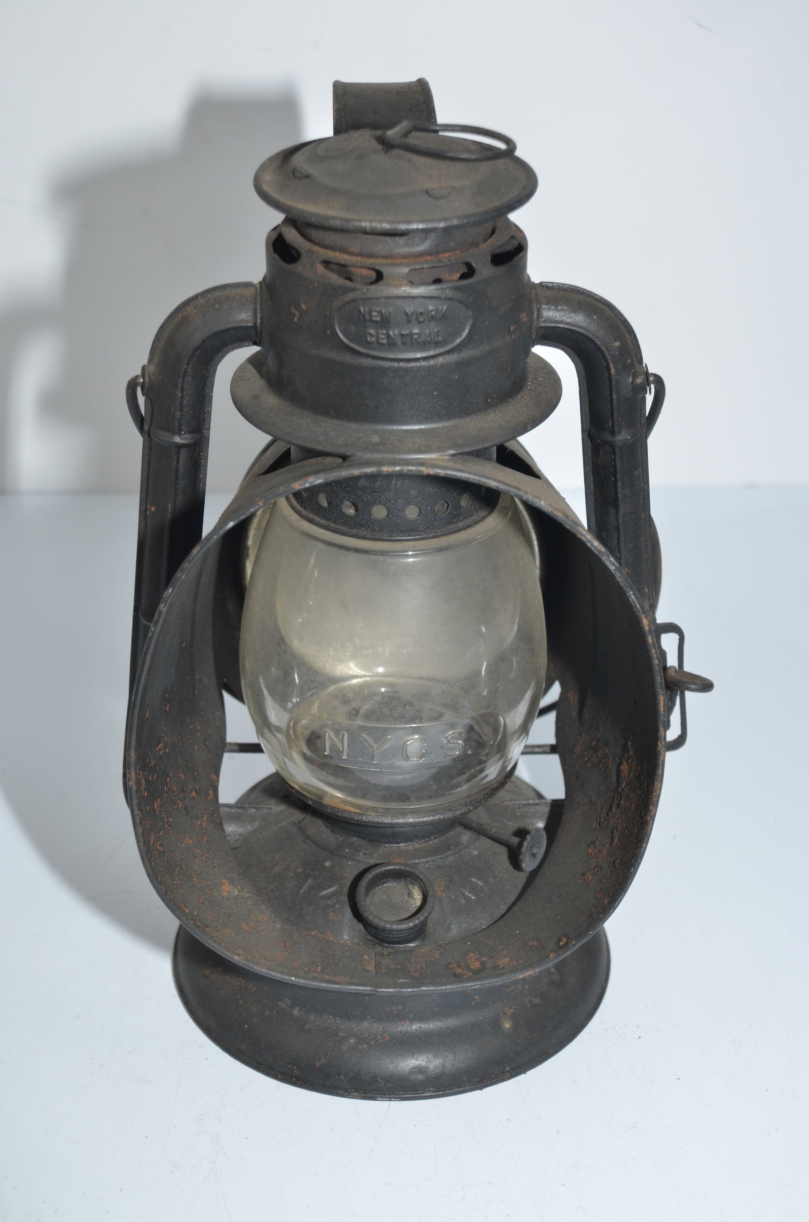 New York Central RR Dietz Ideal Inspectors/Ticket Takers Lantern: This is a New York Central Railroad Ideal inspectors lantern/ticket takers lantern. These were much smaller than the normal inspectors lanterns. A NEW YORK CENTRAL tag is attached to the top front of 