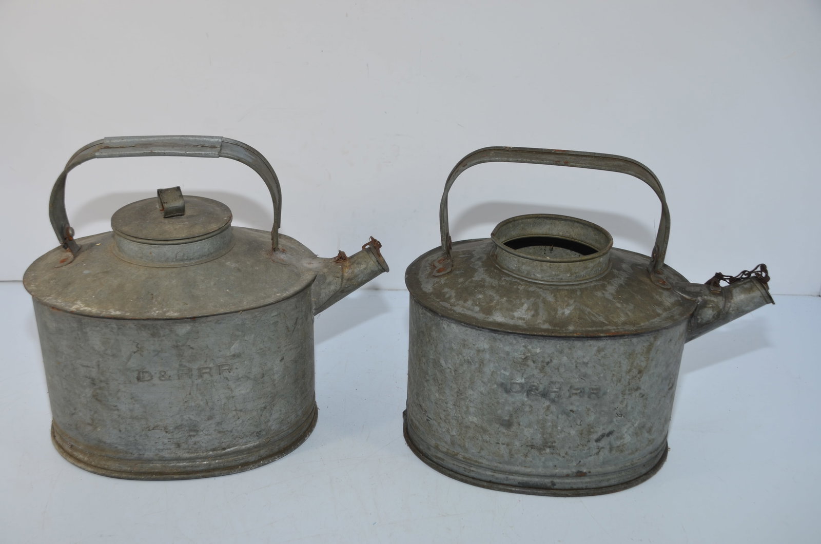 Two Delaware and Hudson RR Water Cans (1 of 5)