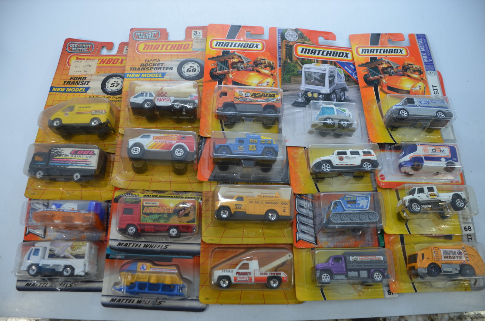 Matchbox Truck Lot 5-20 Total Trucks-New on Cards (1 of 1)