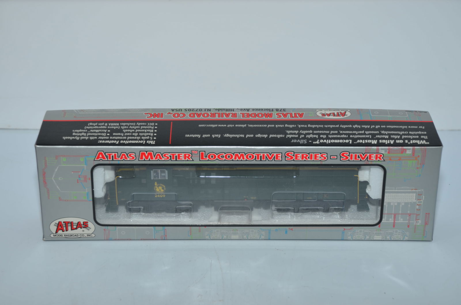 Jersey Central RR Atlas Master Trainmaster DC Diesel Locomotive #2409-HO Scale (1 of 3)