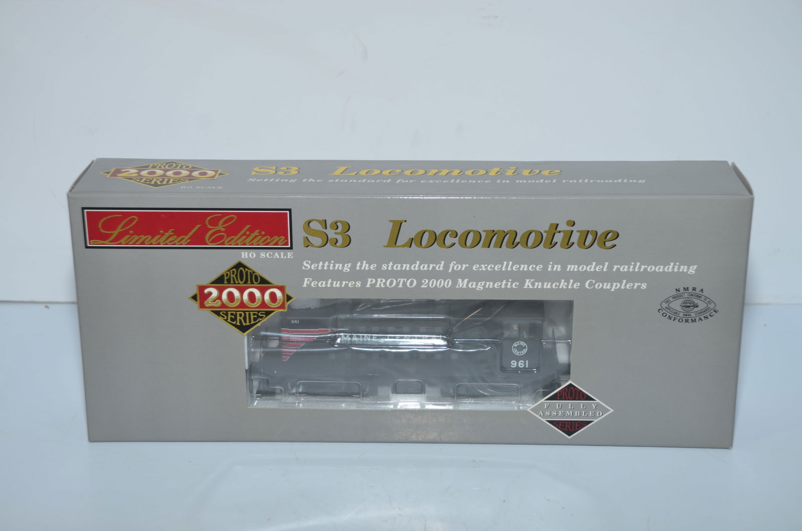 Maine Central RR Life-Like Proto 2000 Alco S3 DC Diesel Locomotive #961-HO Scale (1 of 3)