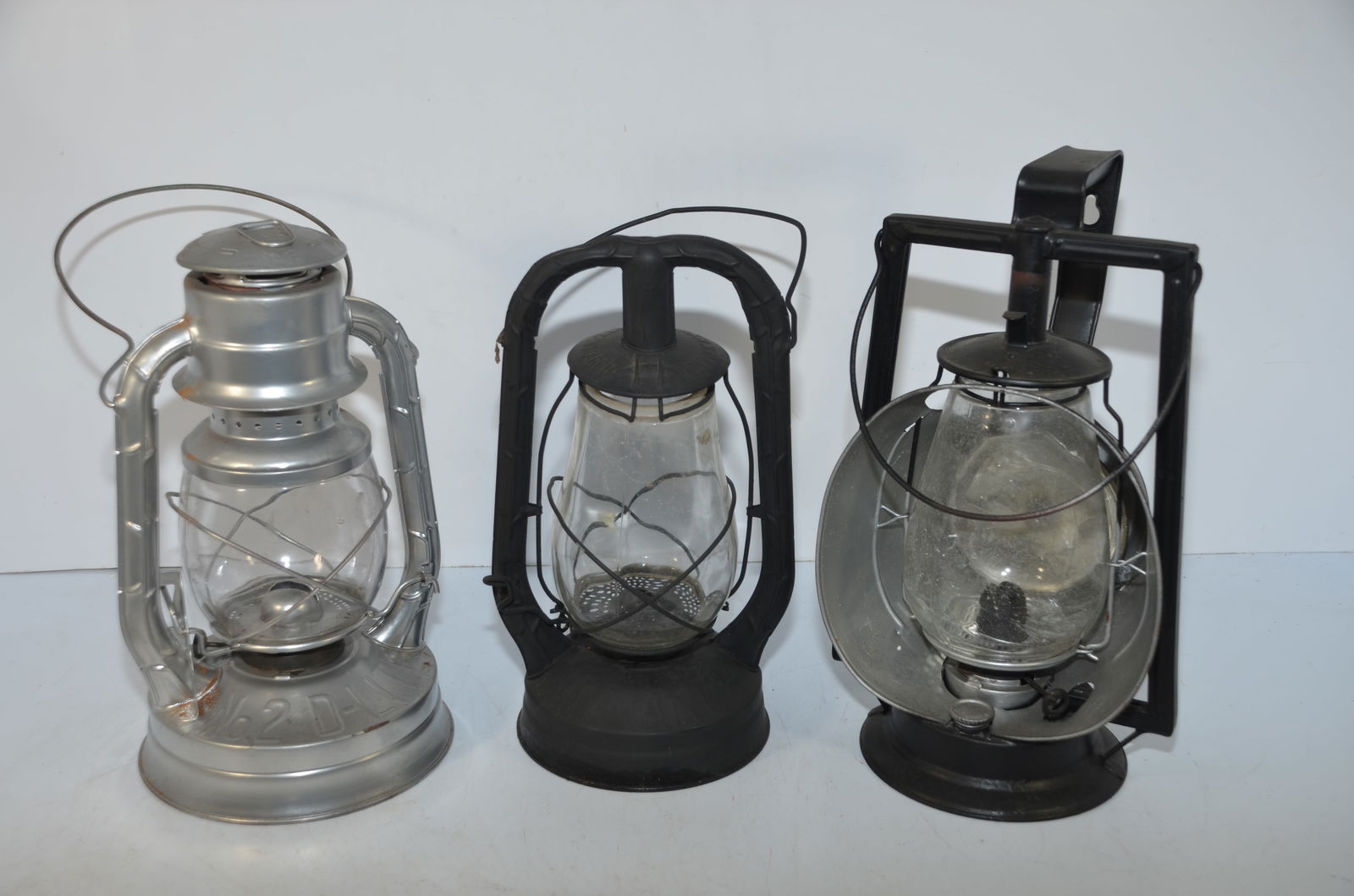 Three Dietz Tubular Lanterns-#2 D-Lite/Monarch/Acme Inspector (1 of 13)