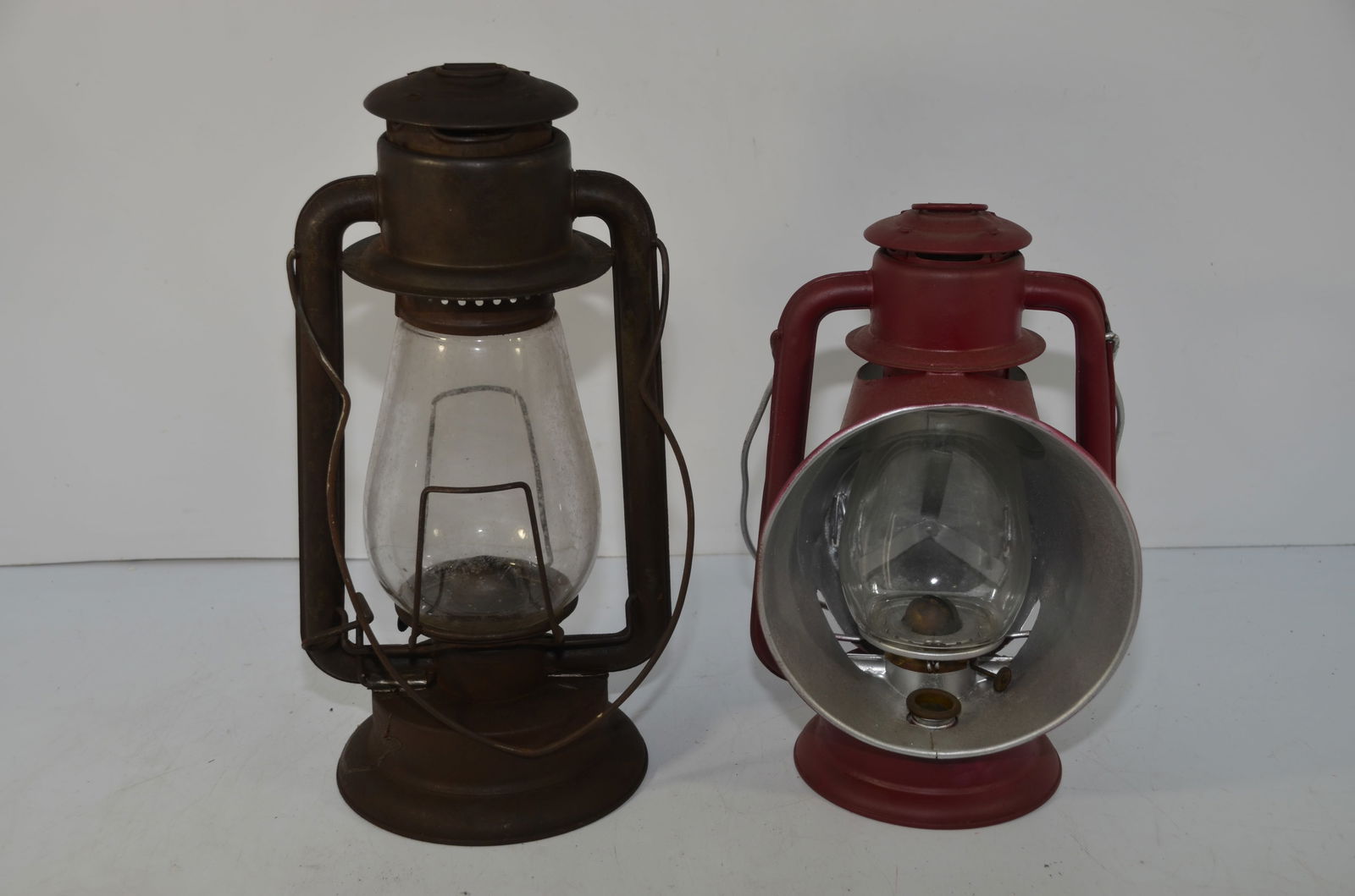 Two Different Rayo Tubular Lanterns-#77 Cold Blast/#95 Inspectors (1 of 8)